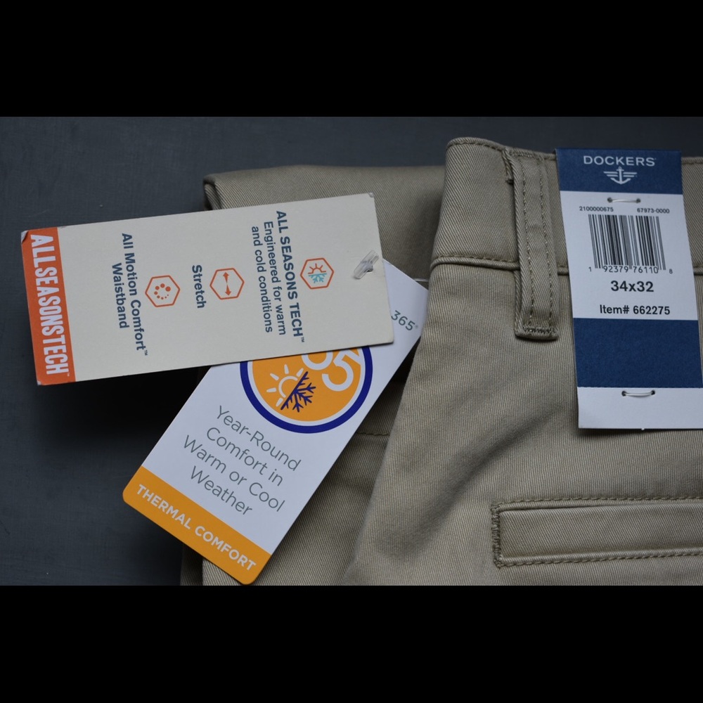 NWT Dockers Straight Fit Signature Khakis - Picture 4 of 10